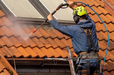 Démoussage et hydrofuge de toiture à Brouck